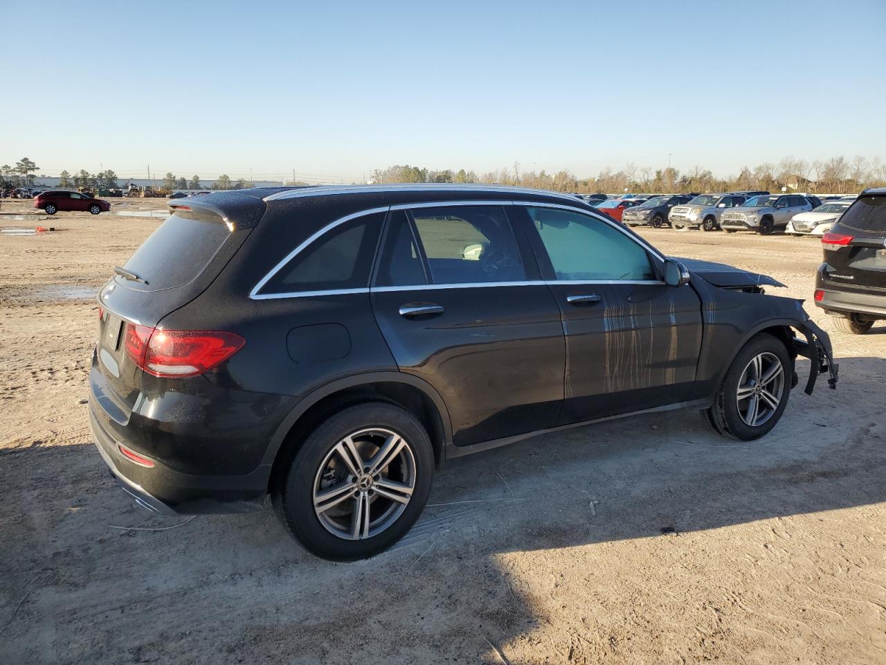 2020 MERCEDES-BENZ GLC 300 photo 3