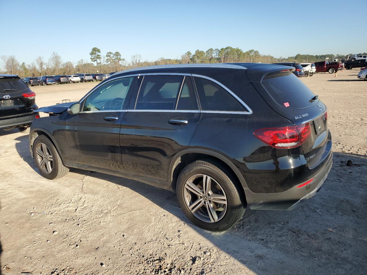 2020 MERCEDES-BENZ GLC 300 photo 2