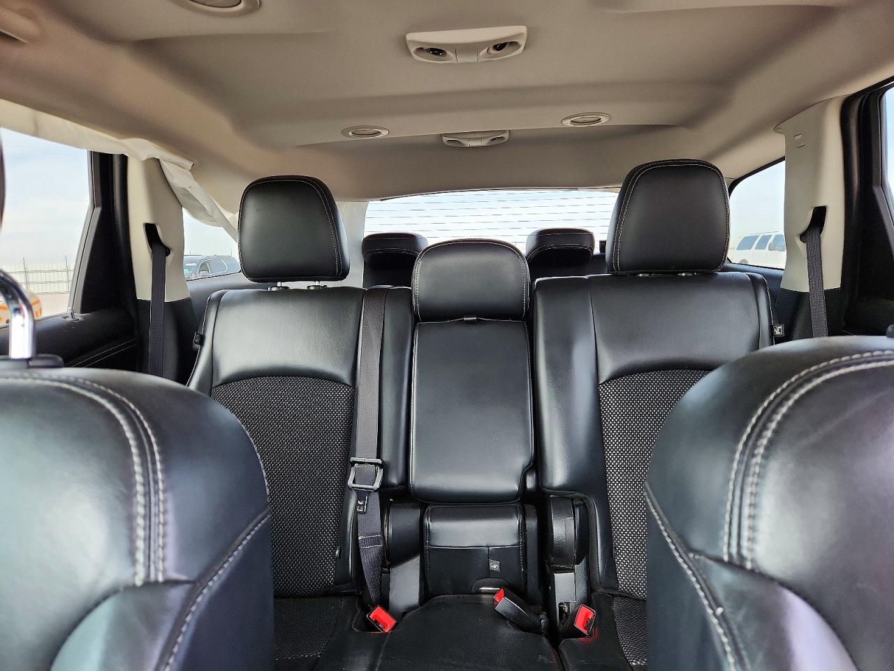 2017 DODGE JOURNEY CROSSROAD photo 19