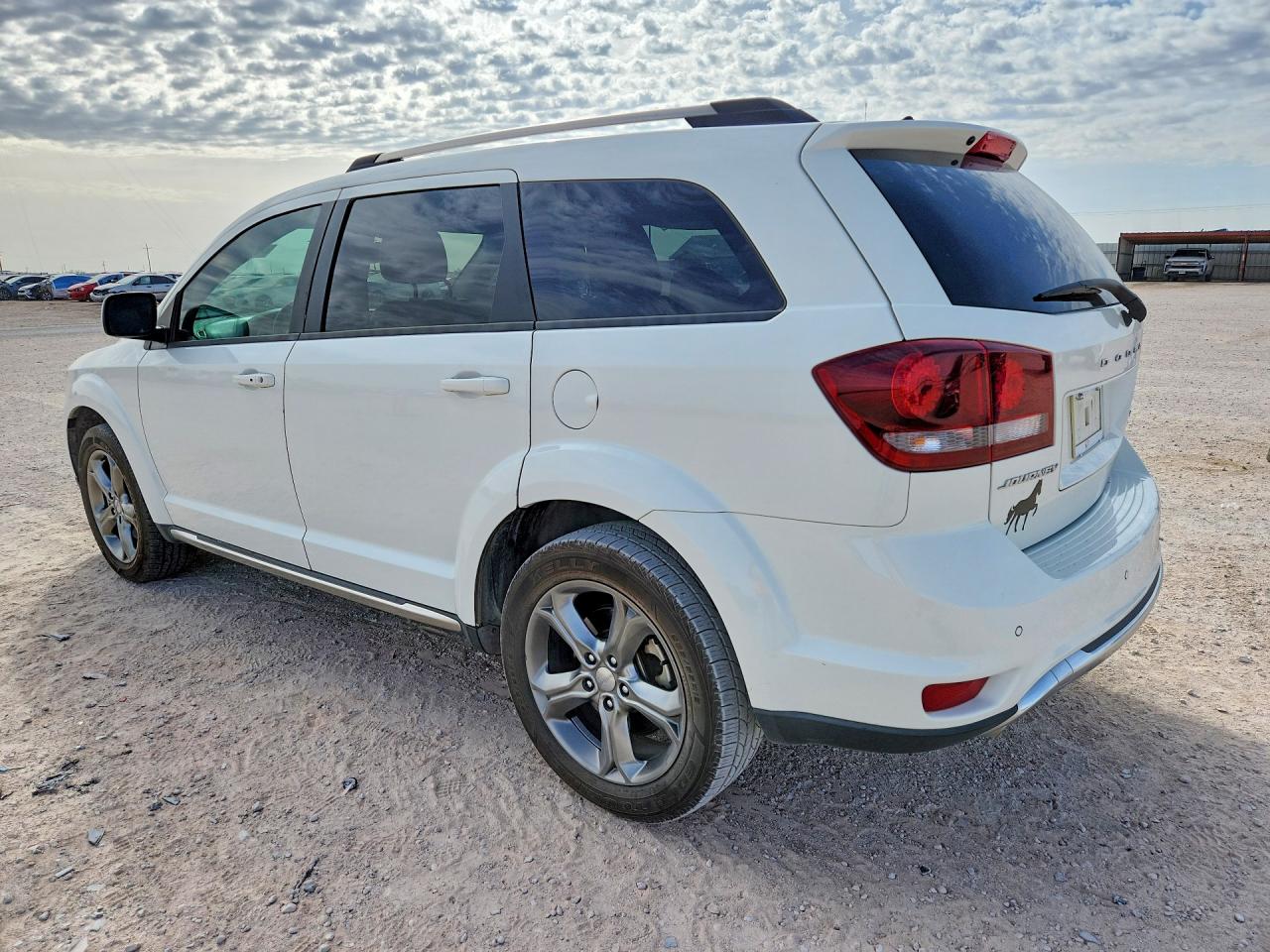 2017 DODGE JOURNEY CROSSROAD photo 3