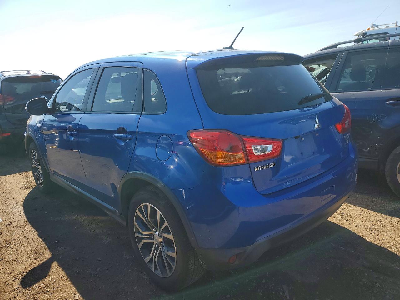 2016 MITSUBISHI OUTLANDER SPORT ES photo 3