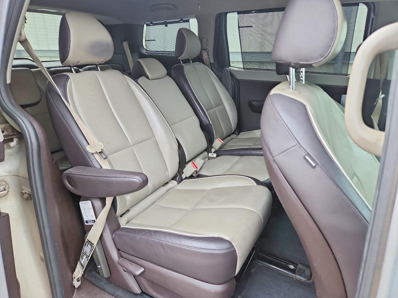 2016 KIA SEDONA LIMITED photo 21