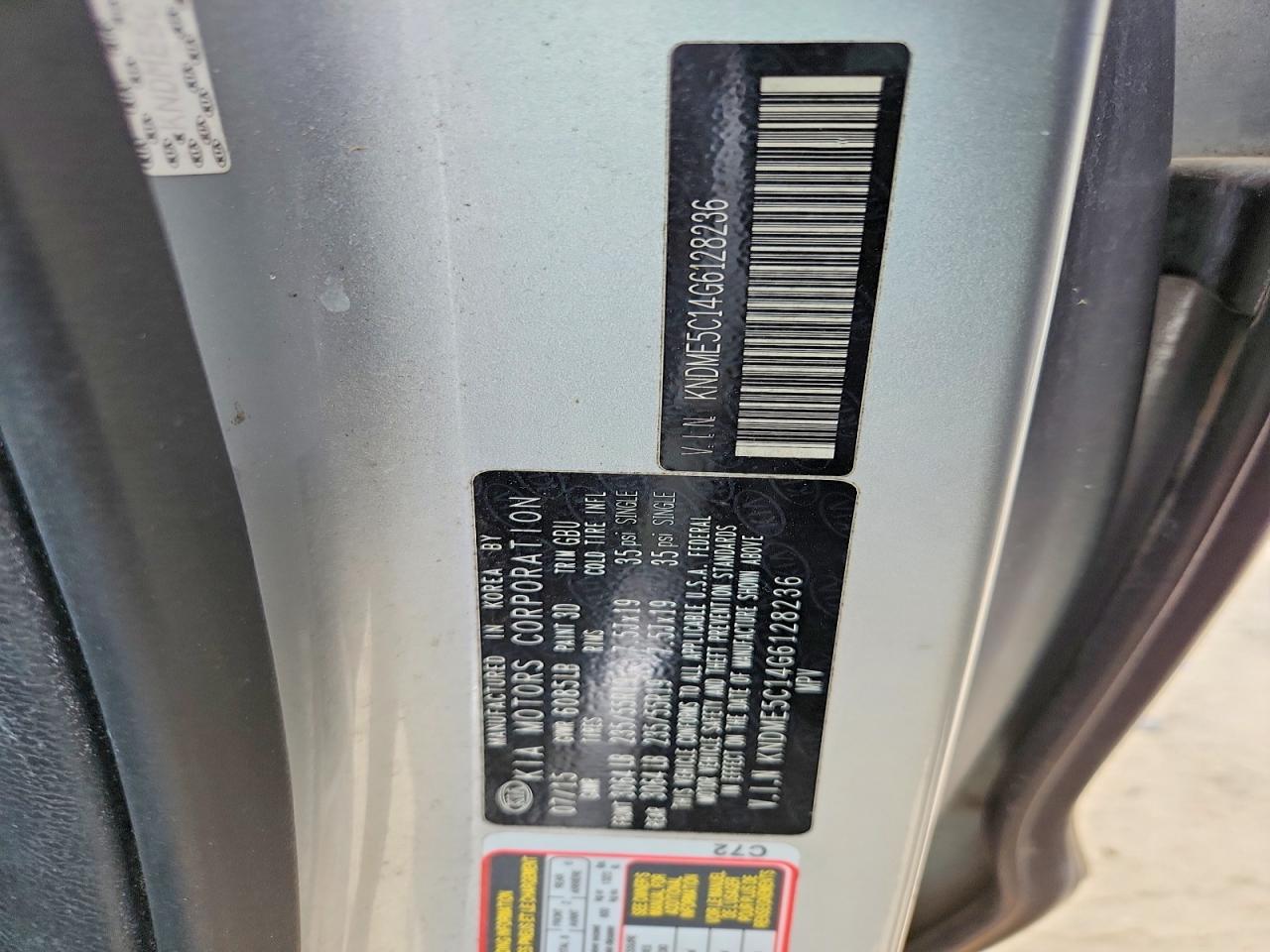 2016 KIA SEDONA LIMITED photo 25