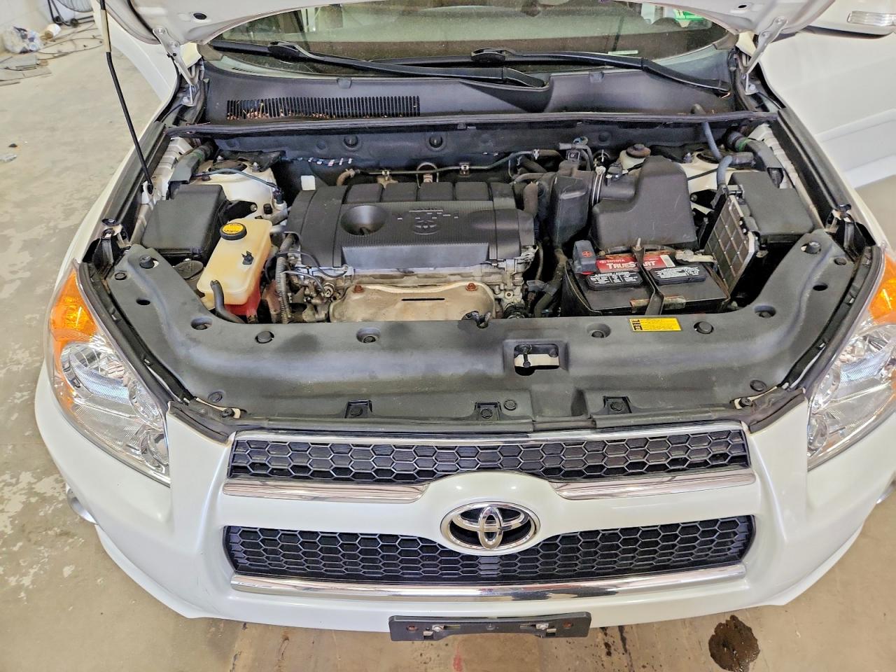 2011 TOYOTA RAV4 LIMITED photo 23