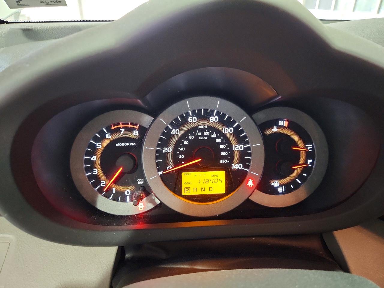 2011 TOYOTA RAV4 LIMITED photo 17