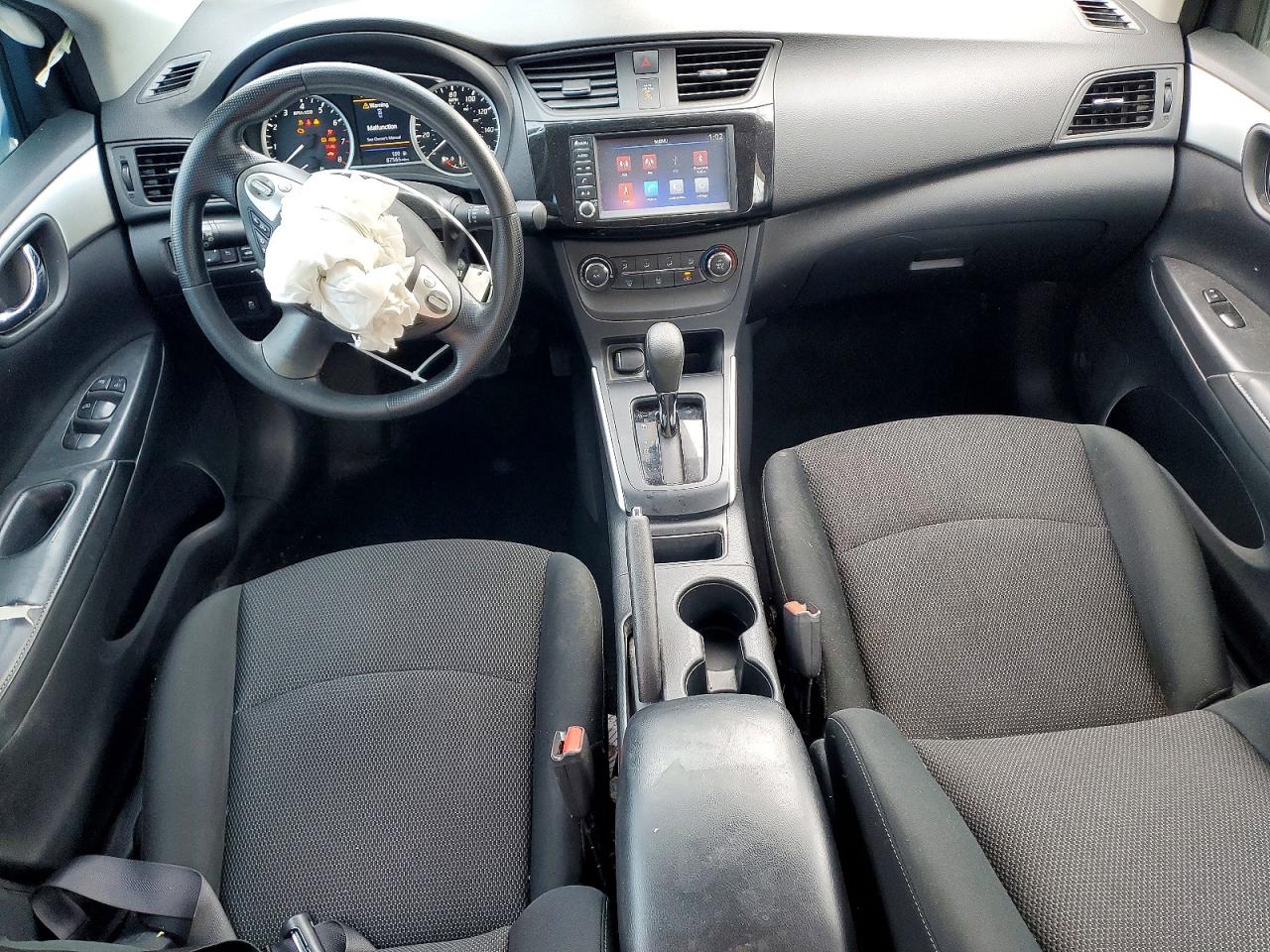 2019 NISSAN SENTRA S photo 15
