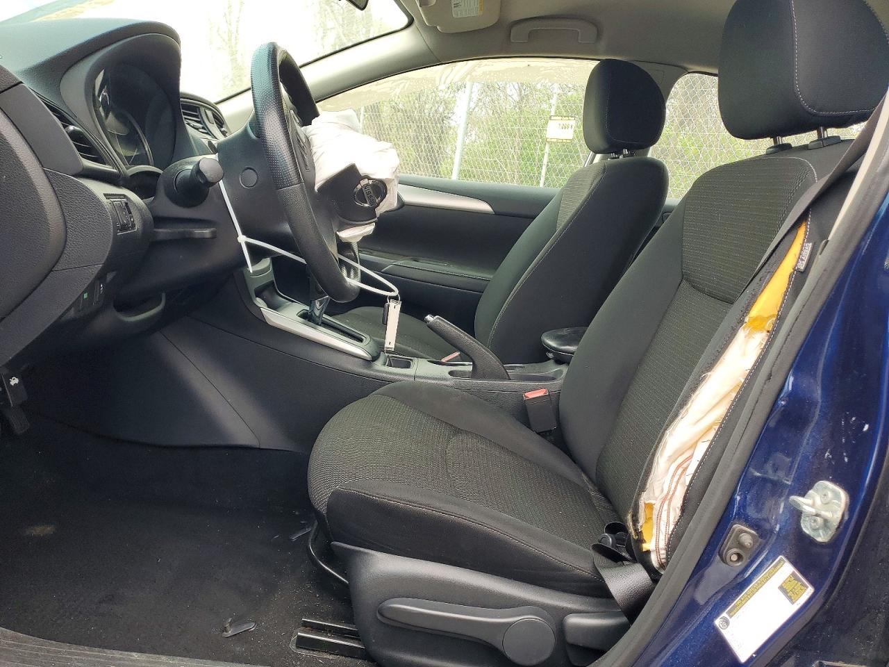 2019 NISSAN SENTRA S photo 13