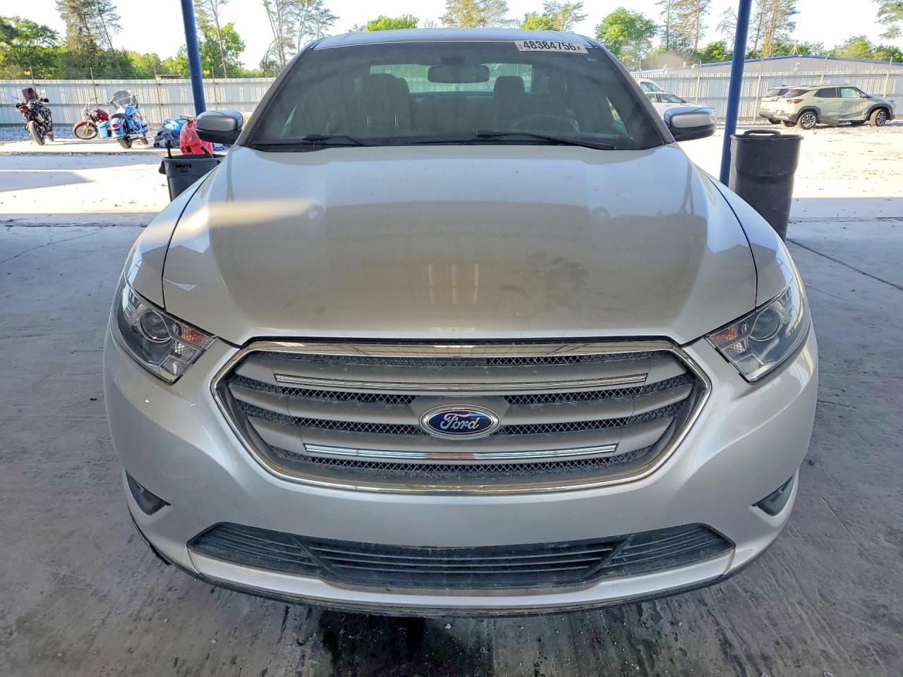 2015 FORD TAURUS SEL photo 13