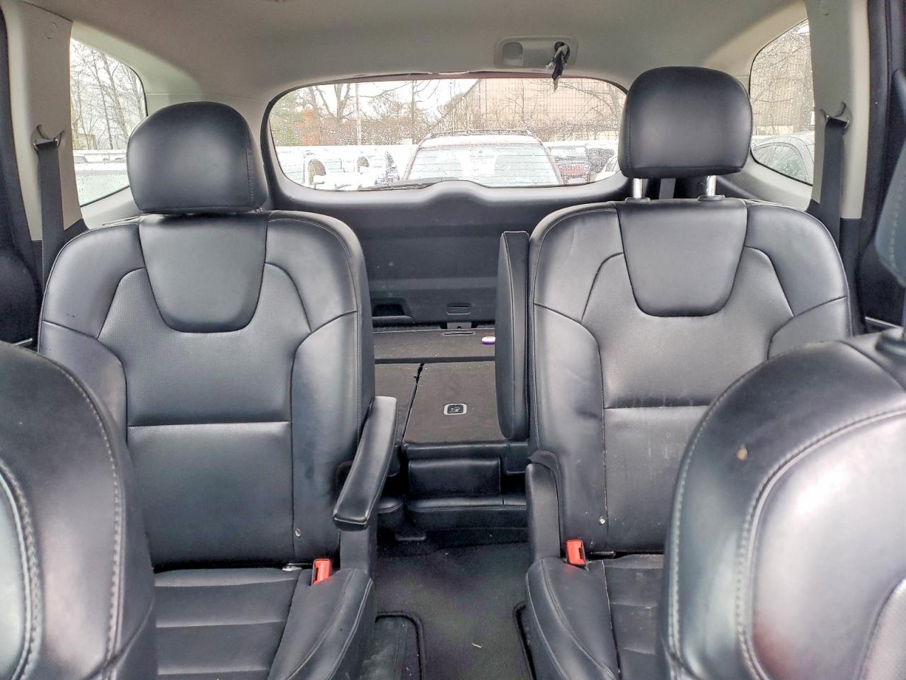 2021 KIA TELLURIDE S photo 19