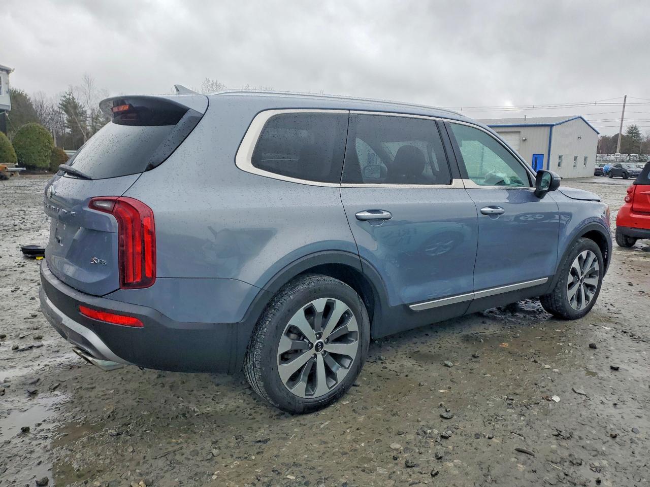 2021 KIA TELLURIDE S photo 5