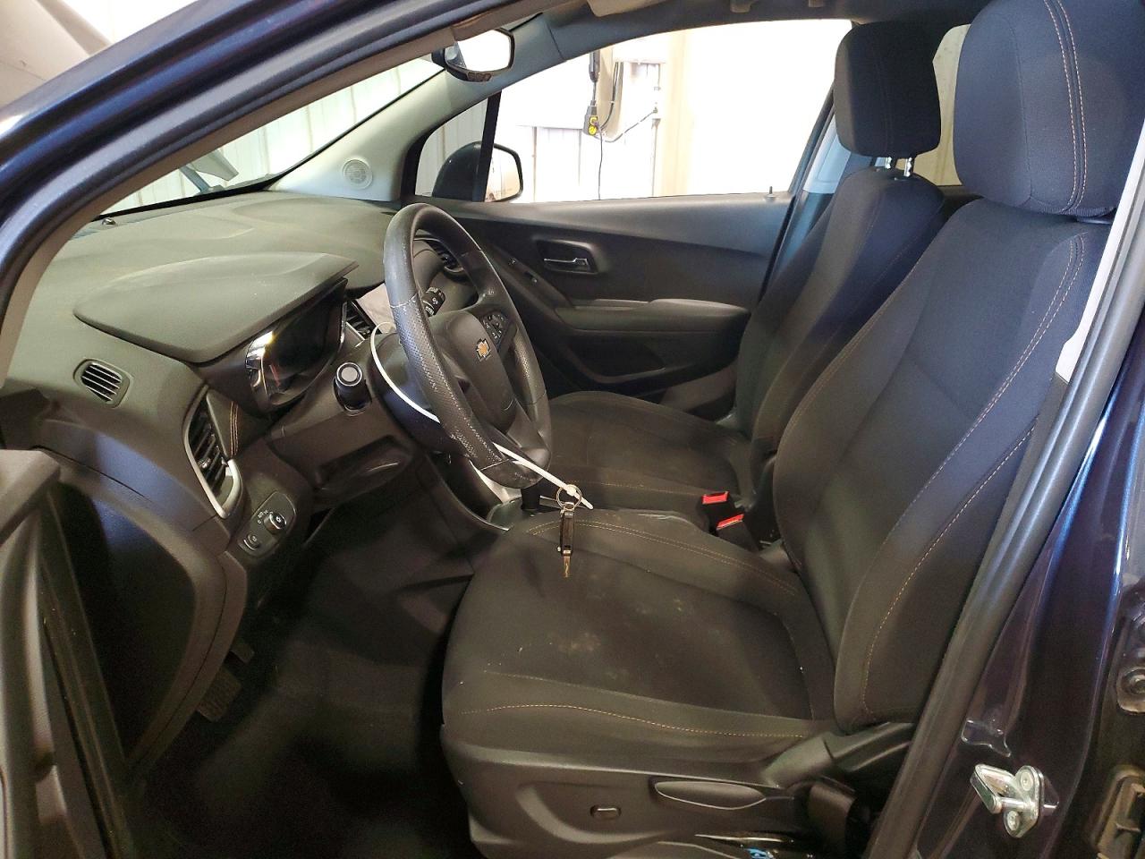 2018 CHEVROLET TRAX LS photo 7