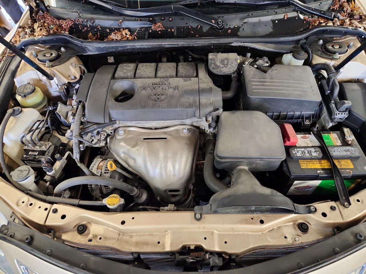 2011 TOYOTA CAMRY LE photo 21