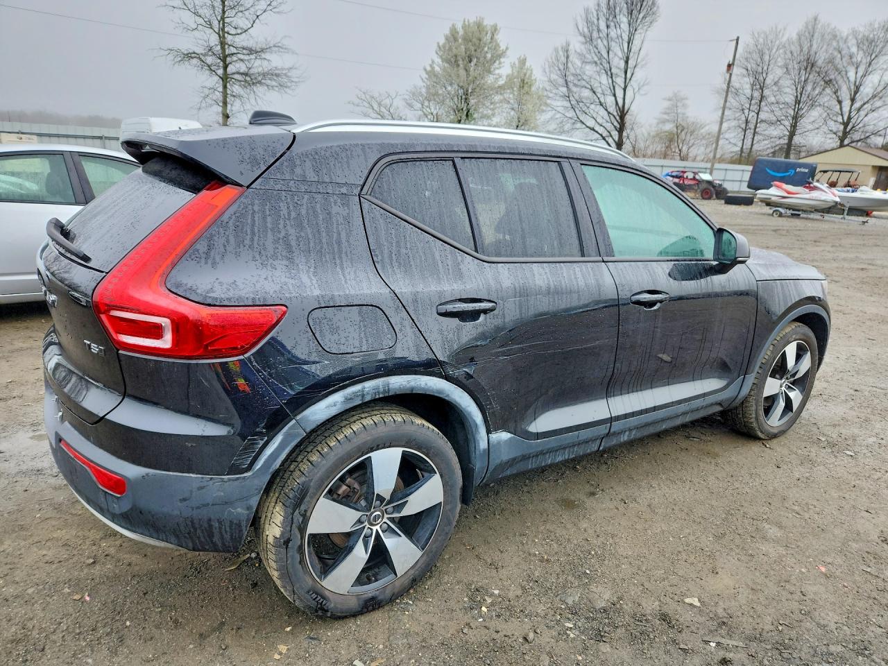 2020 VOLVO XC40 T5 MOMENTUM photo 5