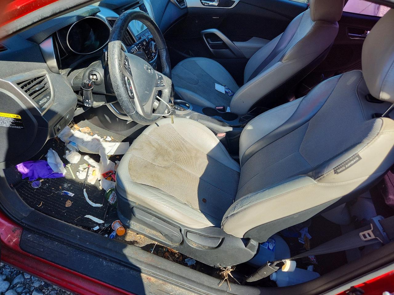 2012 HYUNDAI VELOSTER BASE photo 7