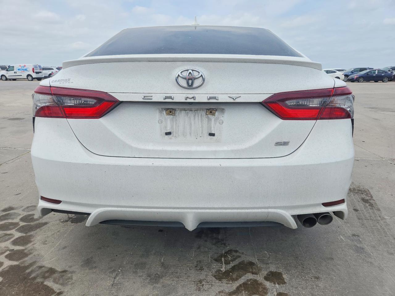 2023 TOYOTA CAMRY SE photo 16