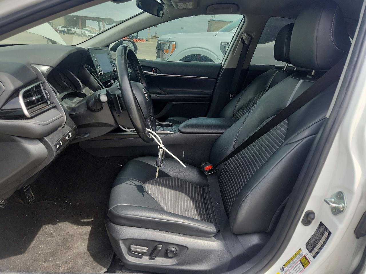 2023 TOYOTA CAMRY SE photo 19