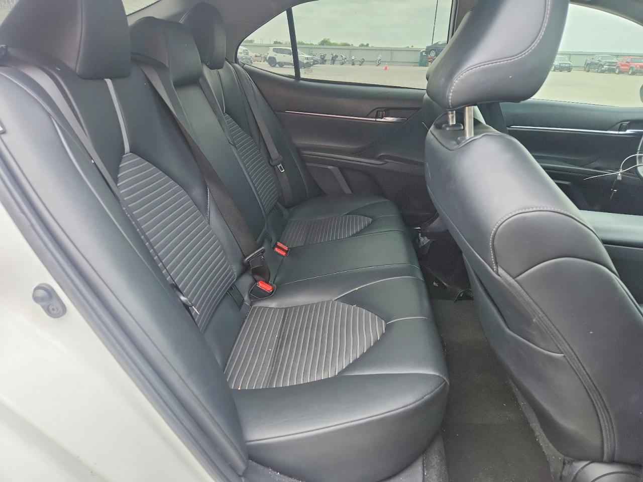 2023 TOYOTA CAMRY SE photo 28