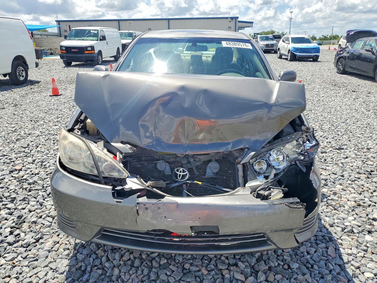 2006 TOYOTA CAMRY LE photo 9