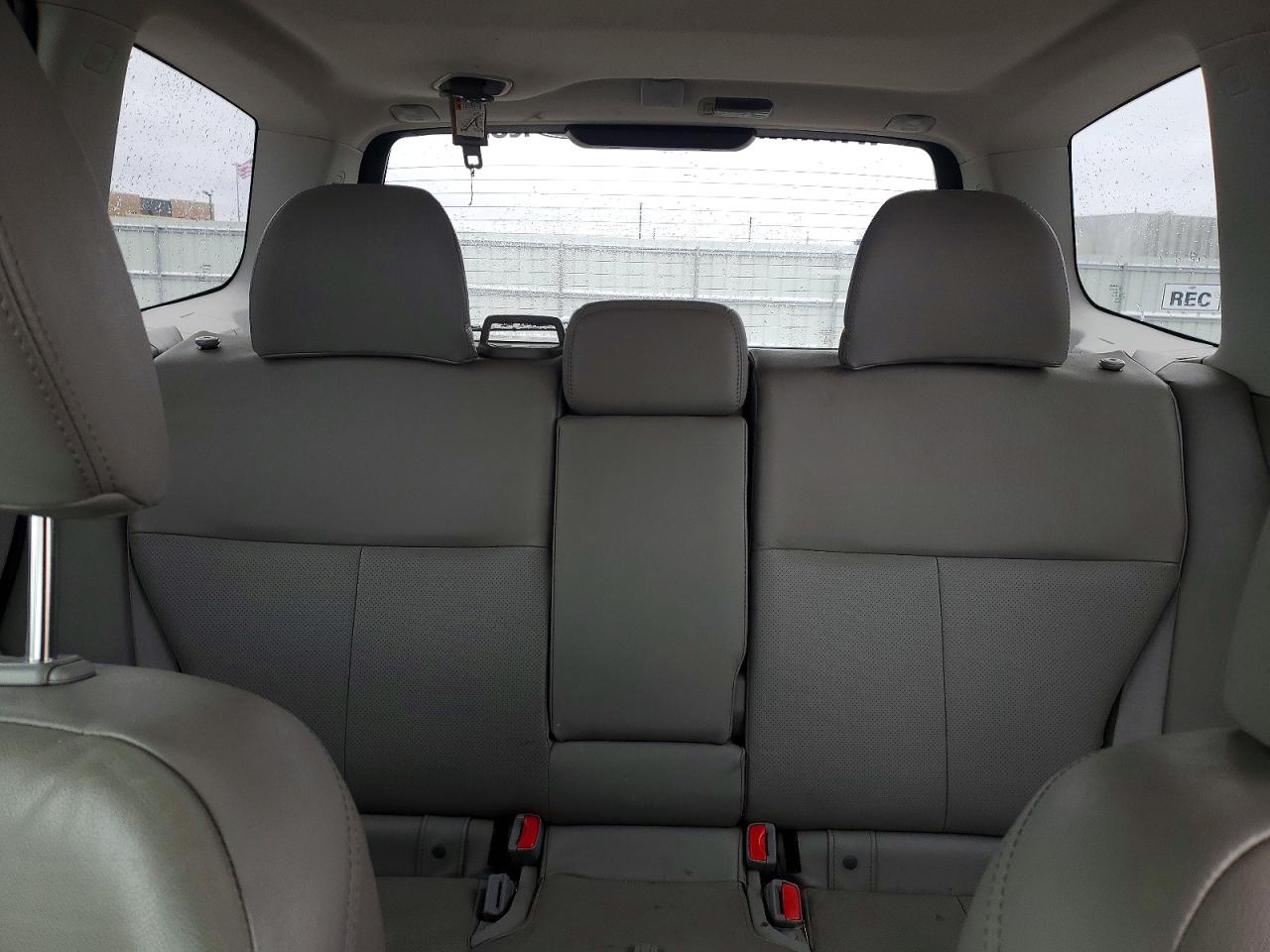 2011 SUBARU FORESTER TOURING photo 28