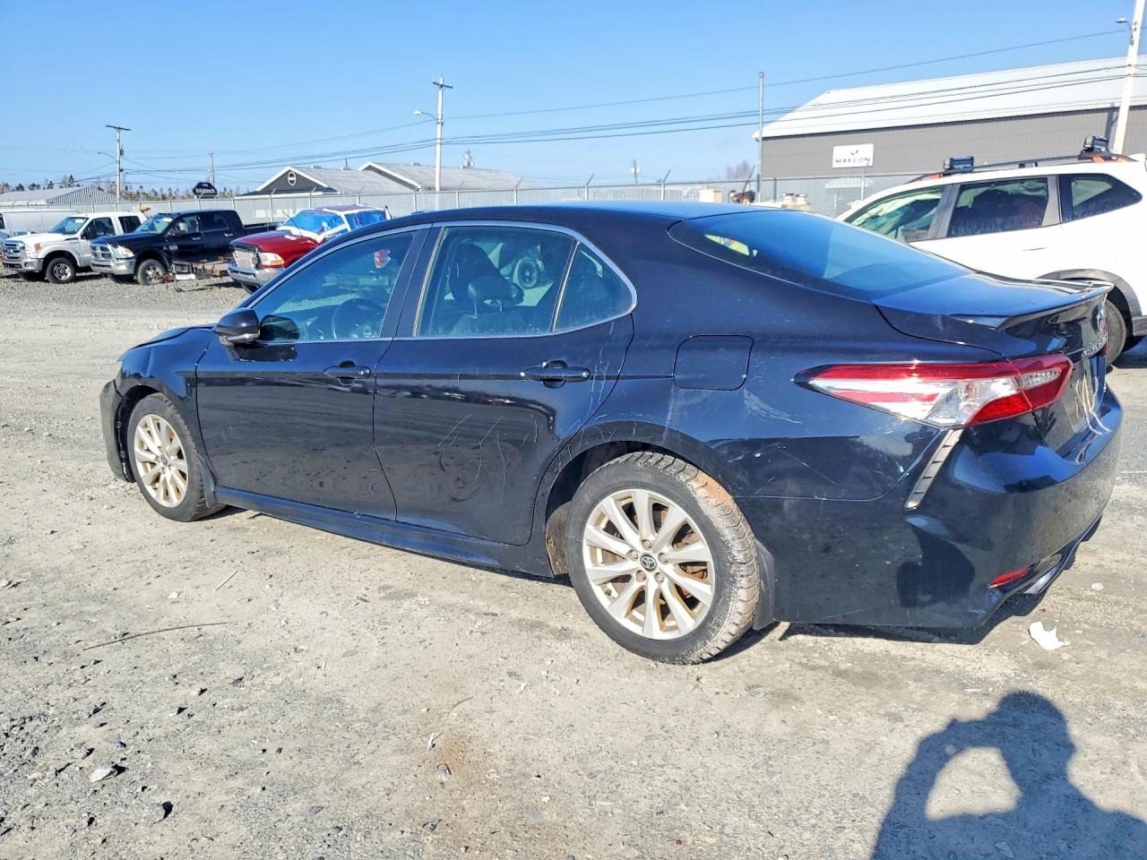 2020 TOYOTA CAMRY SE photo 4