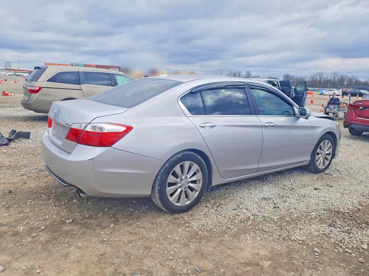 2013 HONDA ACCORD EXL photo 7