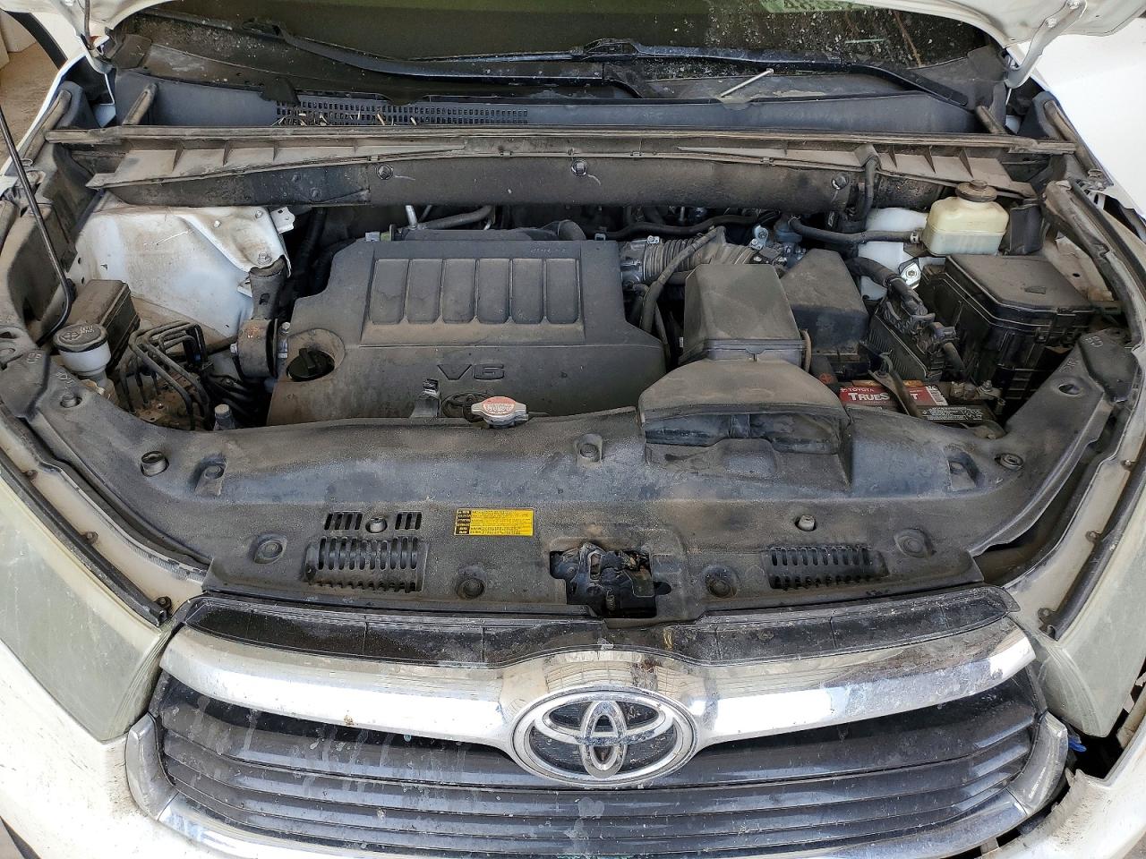 2016 TOYOTA HIGHLANDER XLE photo 34