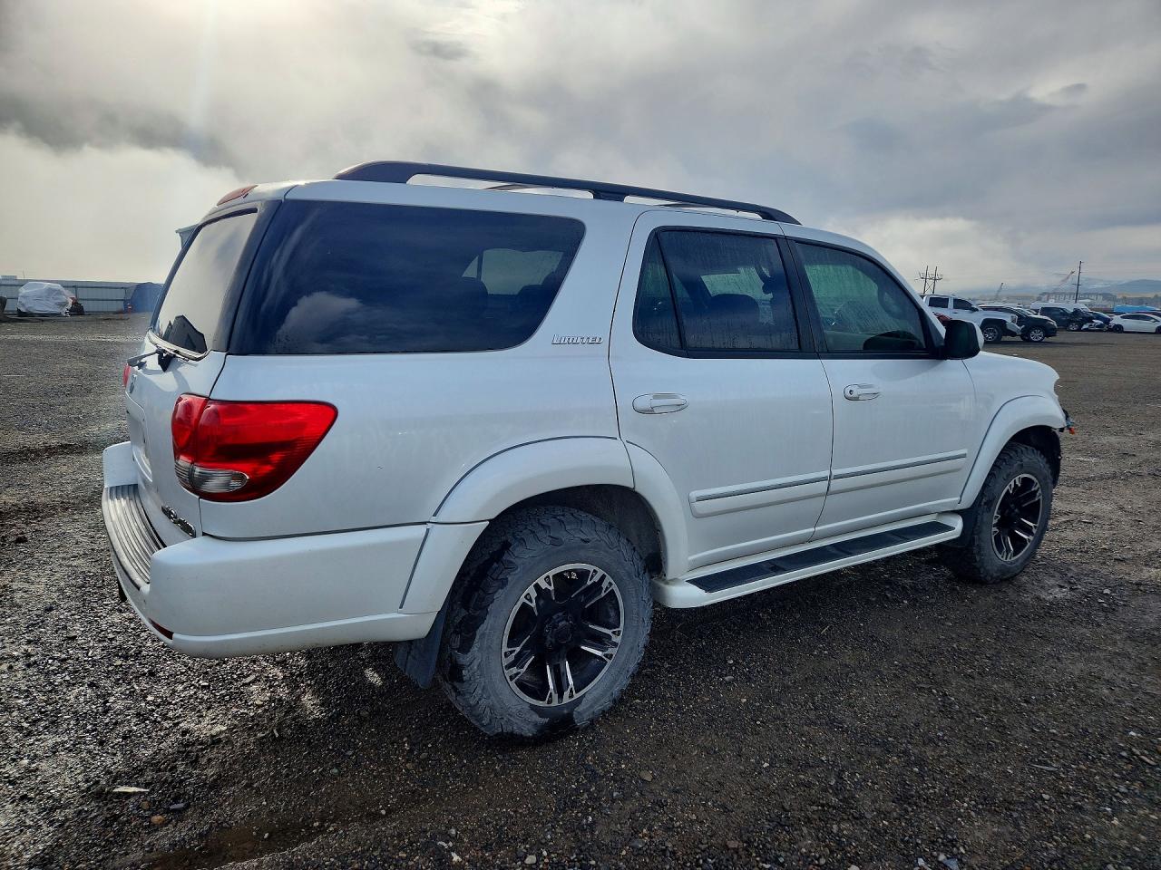 2005 TOYOTA SEQUOIA LIMITED photo 5