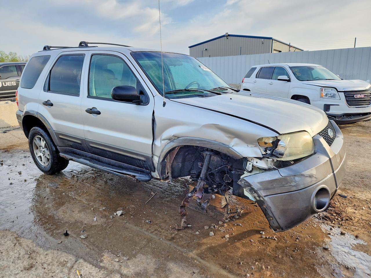 2005 FORD ESCAPE XLT photo 7