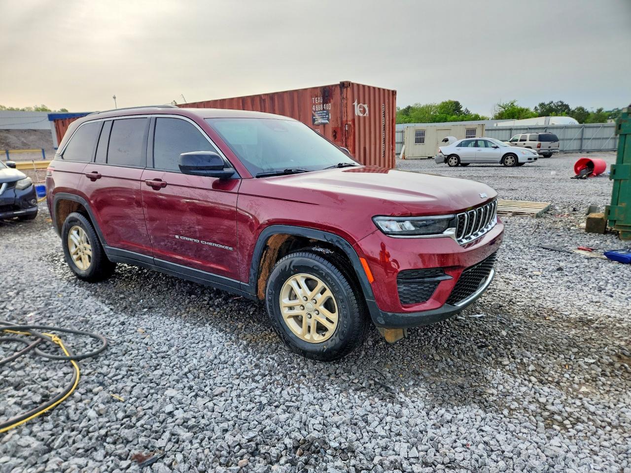 2023 JEEP GRAND CHEROKEE LAREDO photo 10