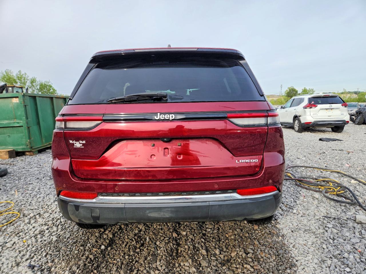 2023 JEEP GRAND CHEROKEE LAREDO photo 16