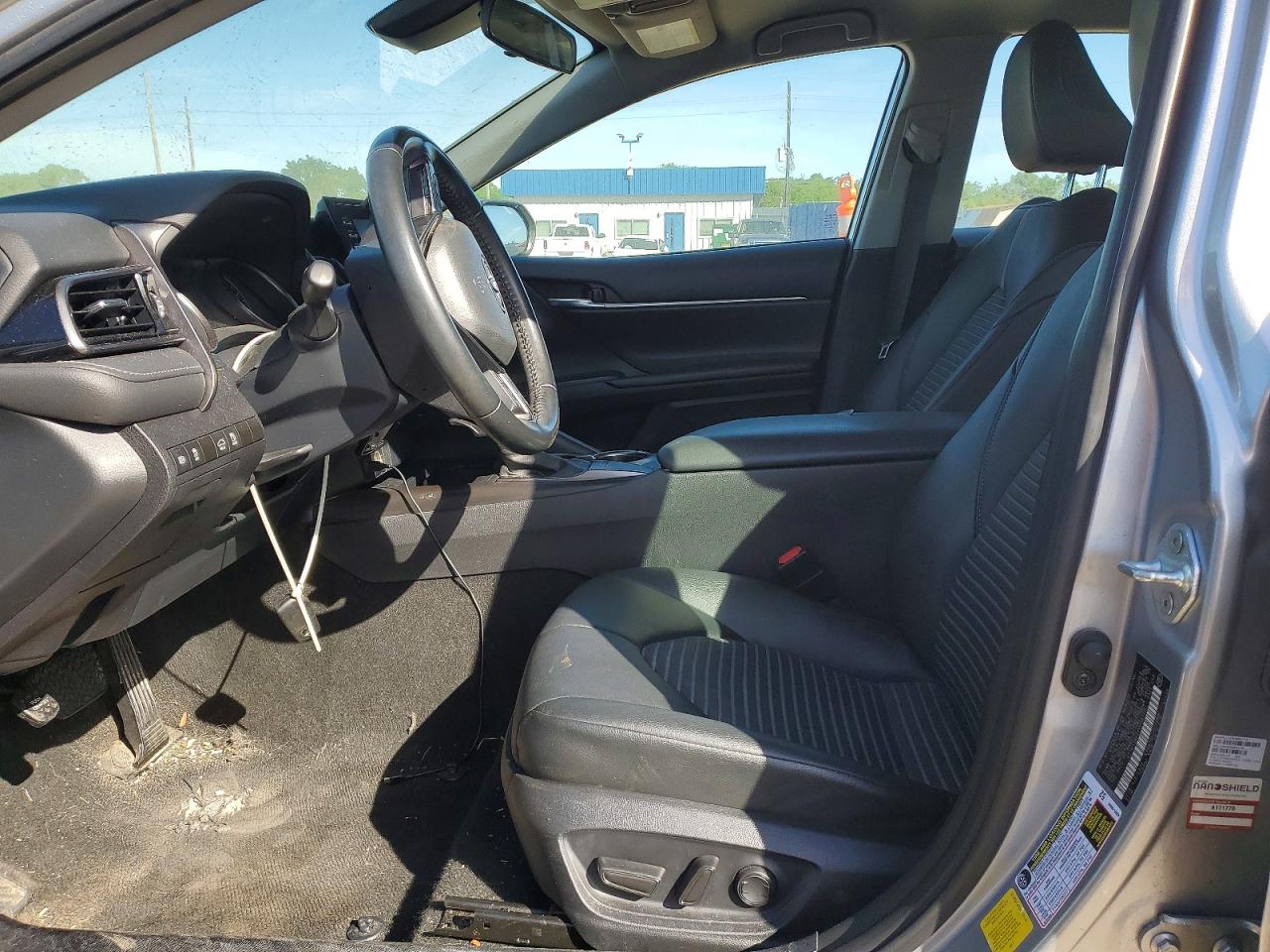 2023 TOYOTA CAMRY SE photo 13