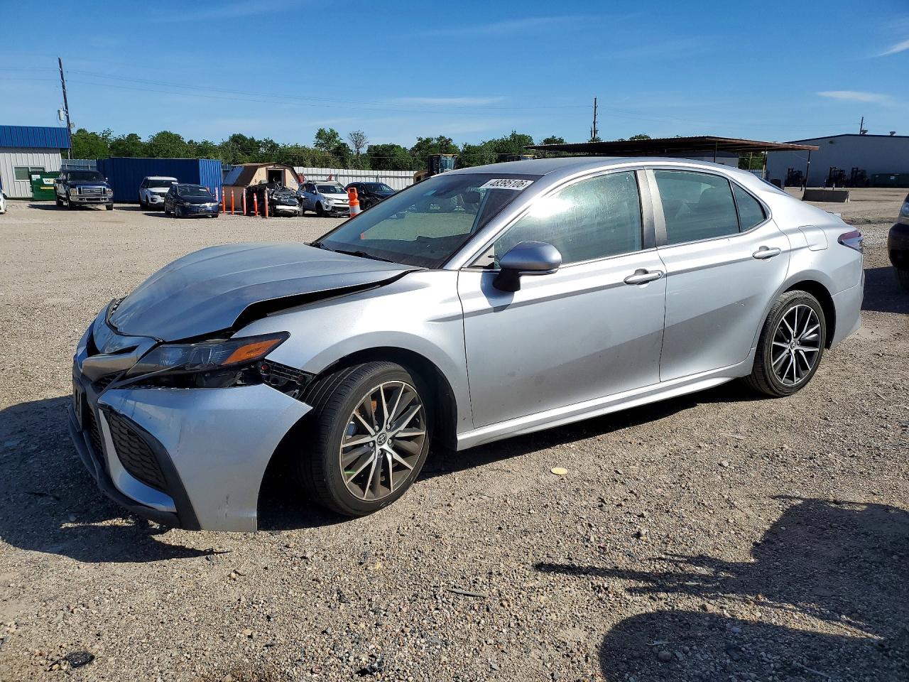 2023 TOYOTA CAMRY
