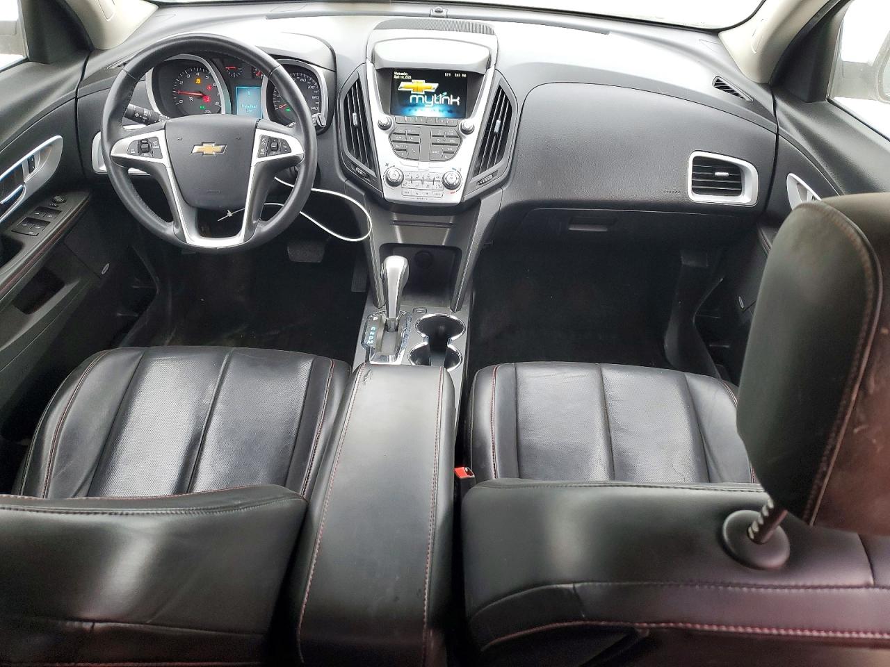 2015 CHEVROLET EQUINOX LT photo 8