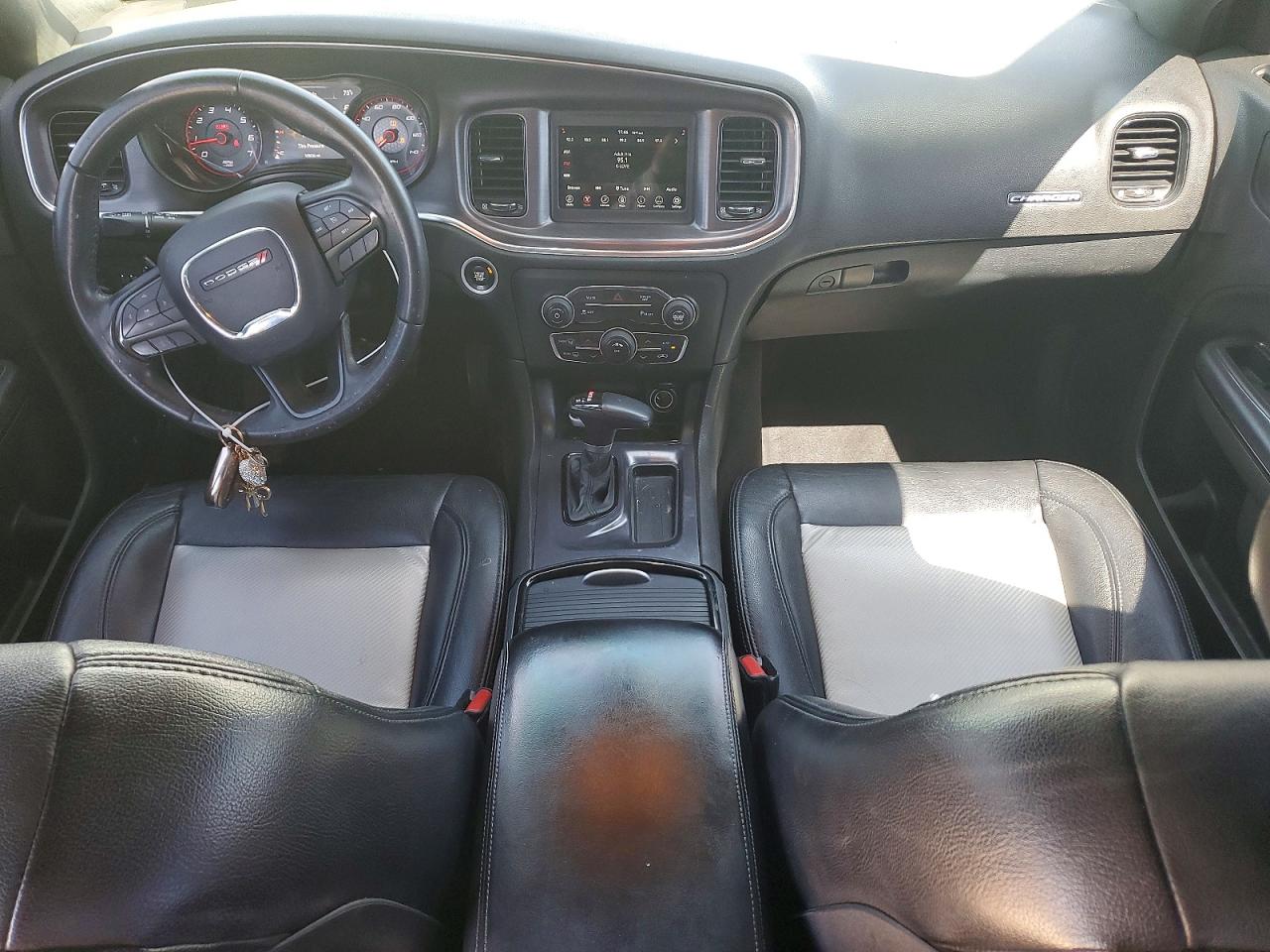 2018 DODGE CHARGER SXT photo 22