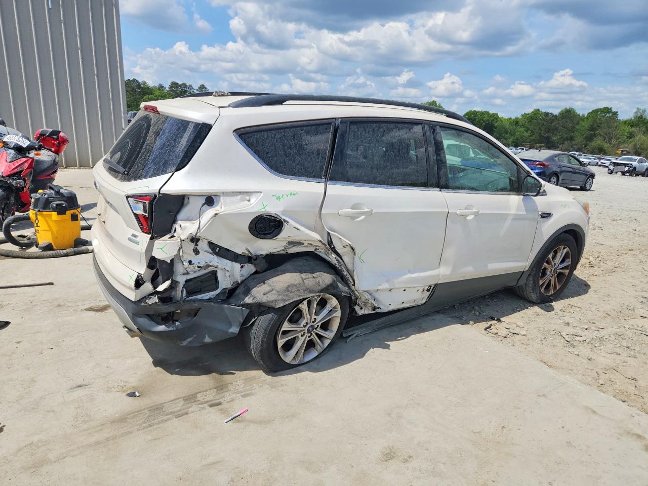 2018 FORD ESCAPE SE photo 5
