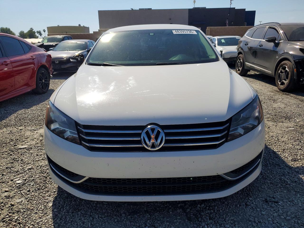 2014 VOLKSWAGEN PASSAT S photo 9