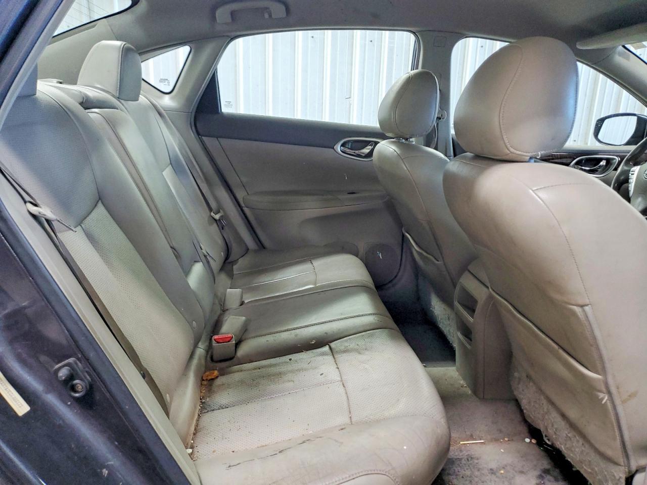 2013 NISSAN SENTRA S photo 28