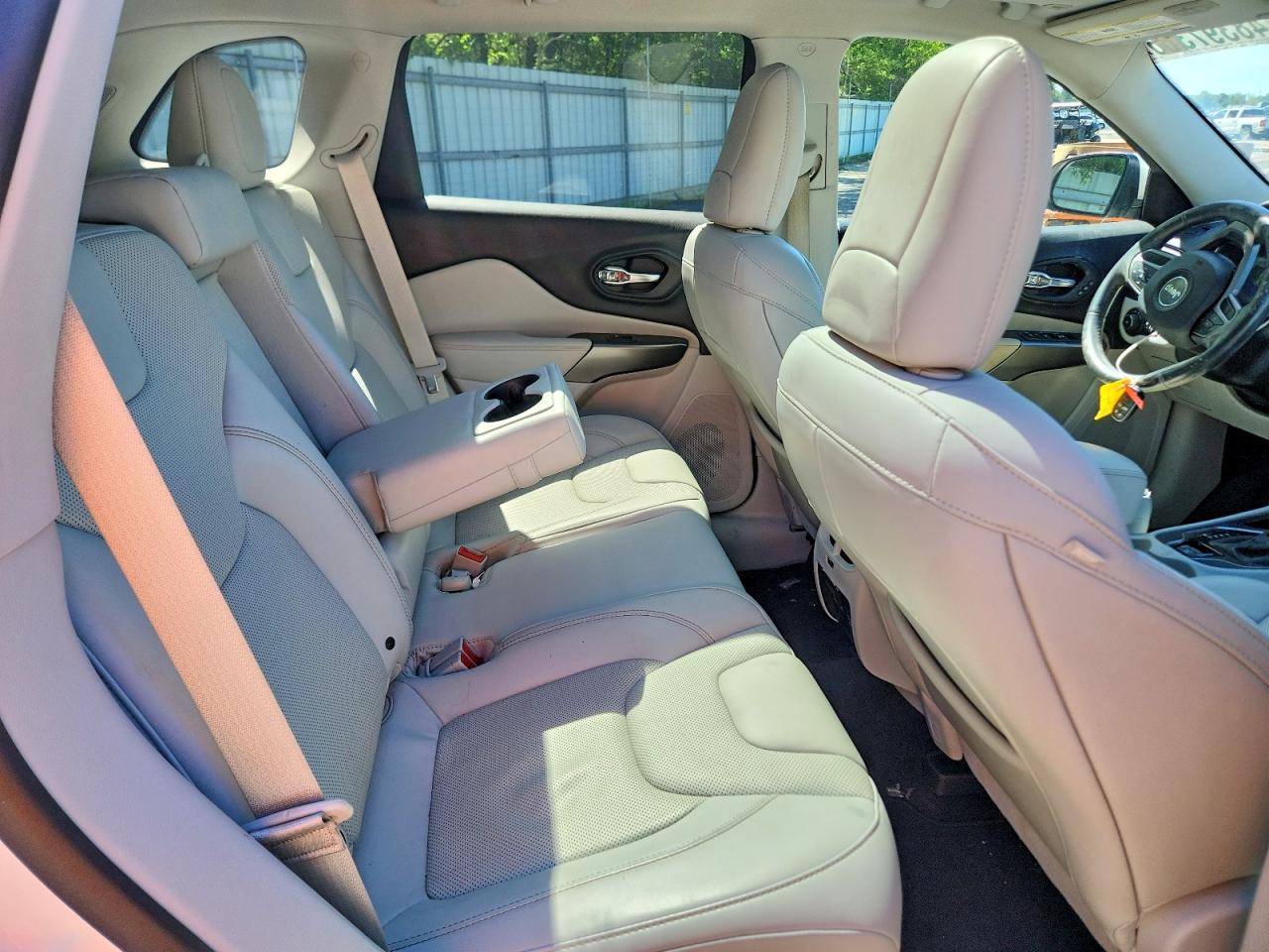 2019 JEEP CHEROKEE LIMITED photo 31