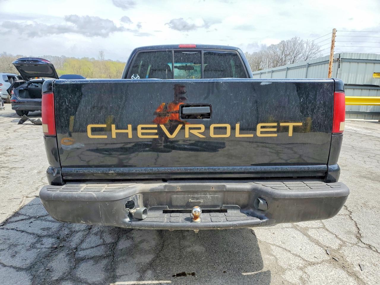 2000 CHEVROLET S TRUCK S10 photo 16