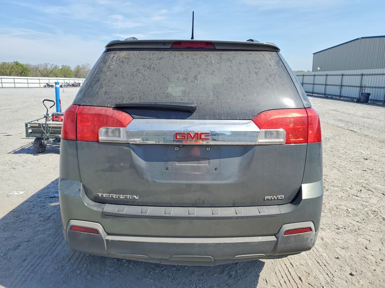 2013 GMC TERRAIN SLT photo 16