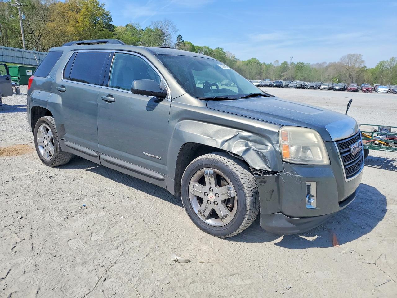 2013 GMC TERRAIN SLT photo 10
