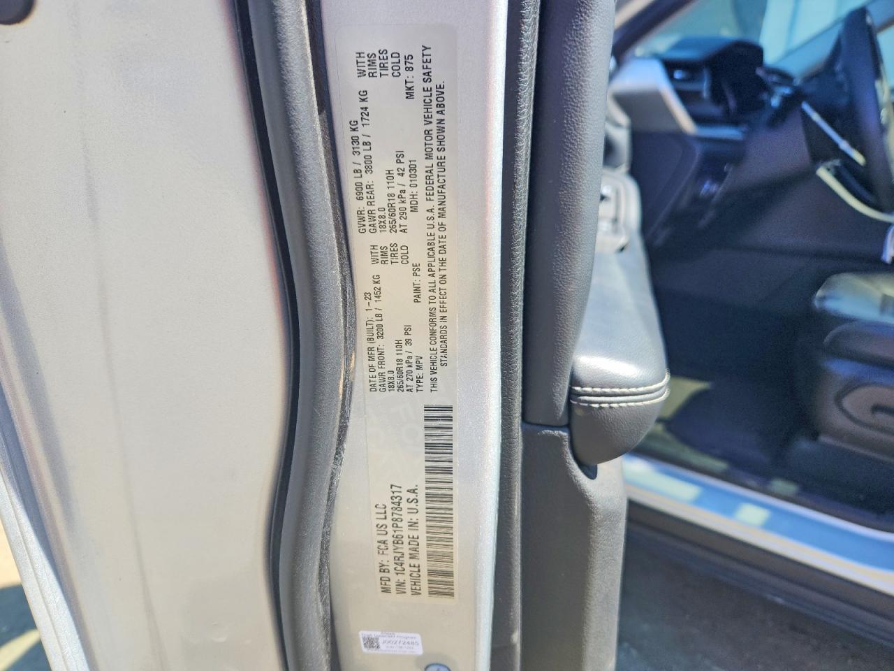 2023 JEEP GRAND CHEROKEE LIMITED 4XE photo 37