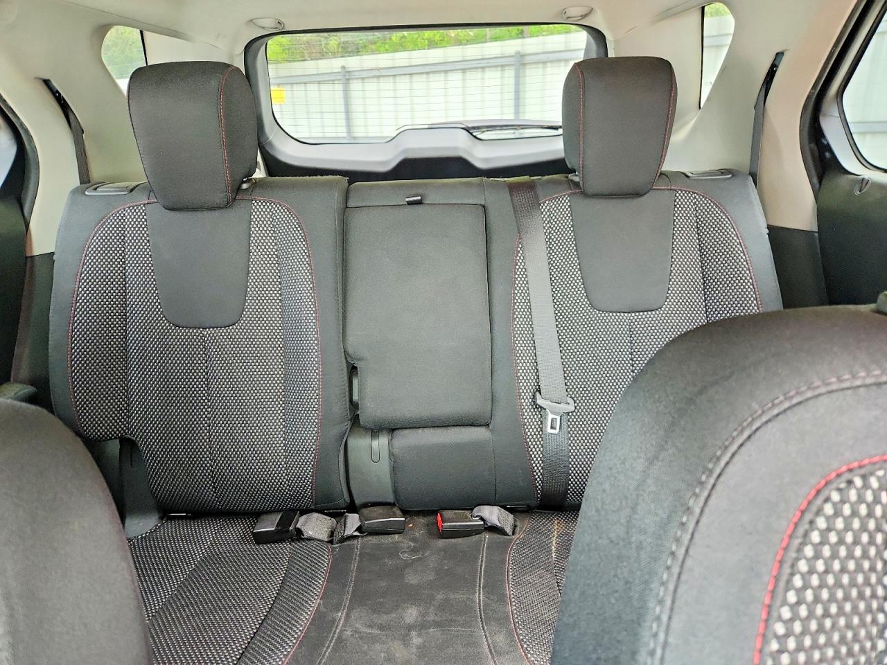 2015 CHEVROLET EQUINOX LT photo 28