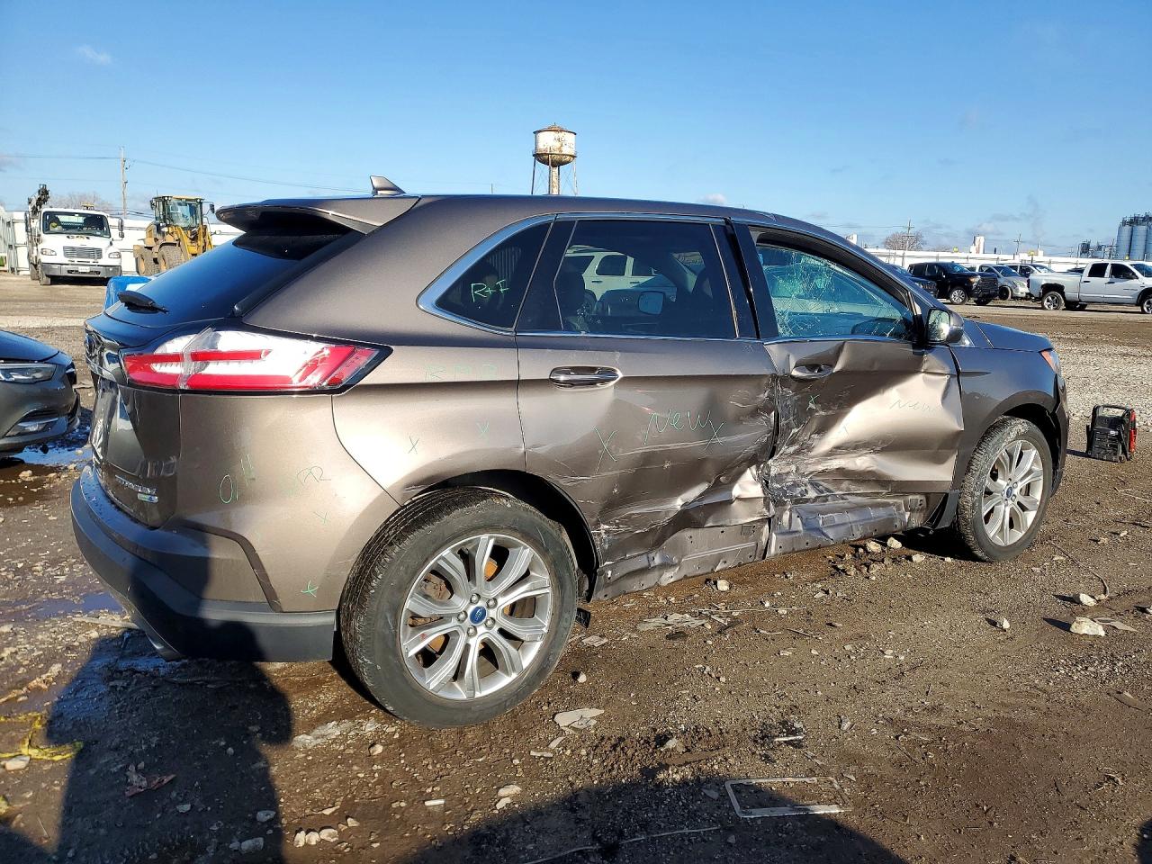 2019 FORD EDGE TITANIUM photo 3