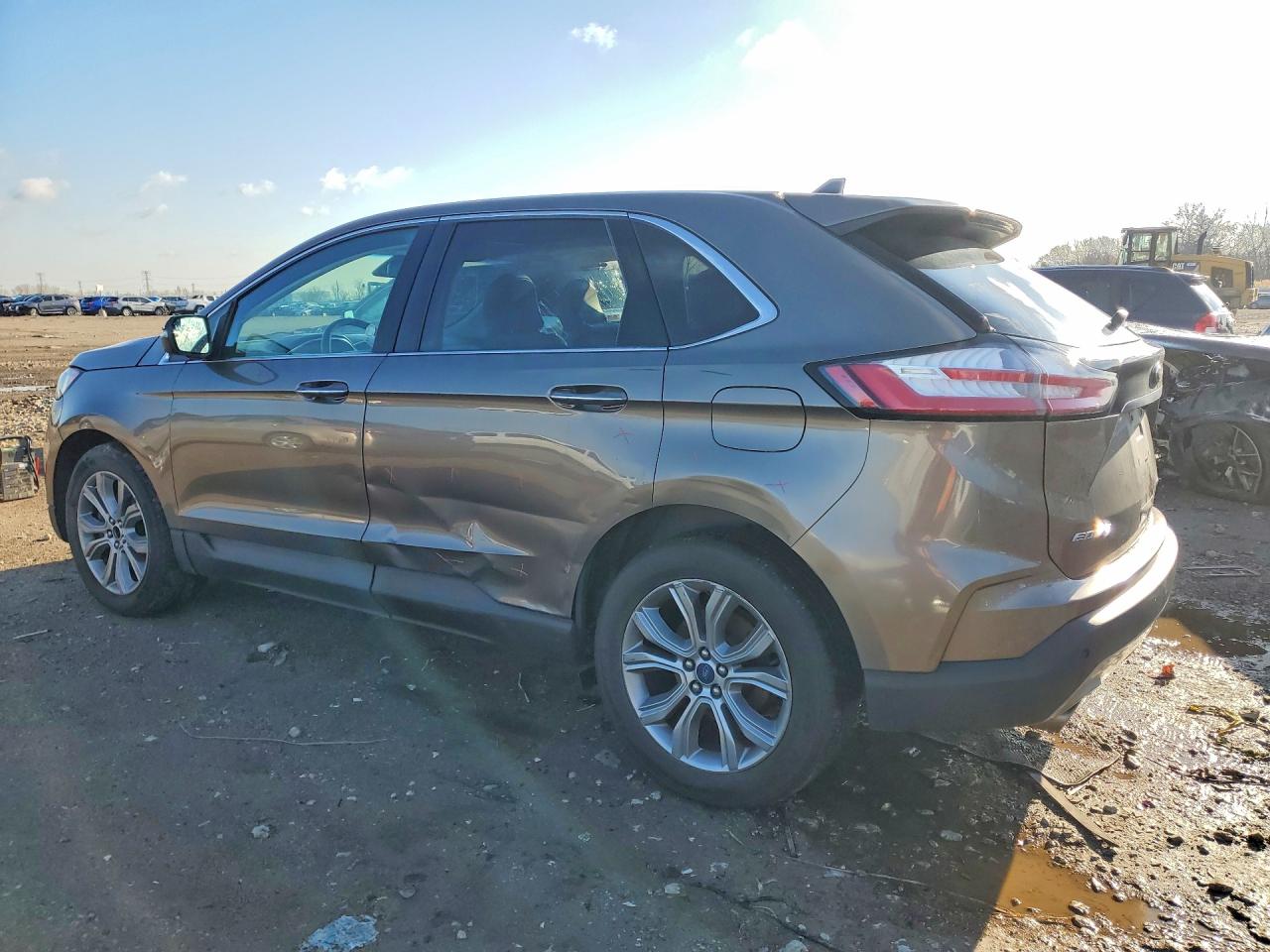 2019 FORD EDGE TITANIUM photo 2