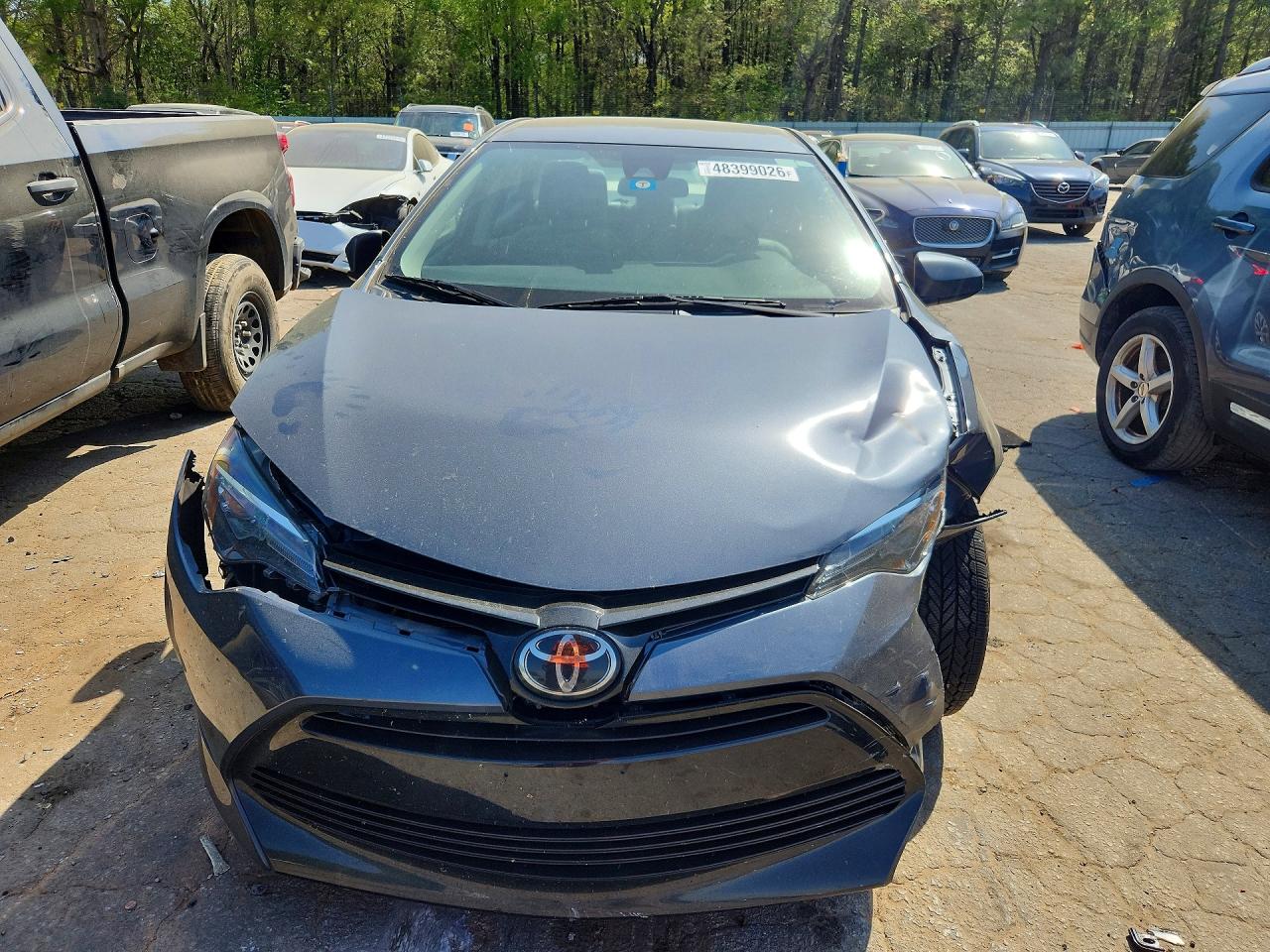 2018 TOYOTA COROLLA LE photo 5