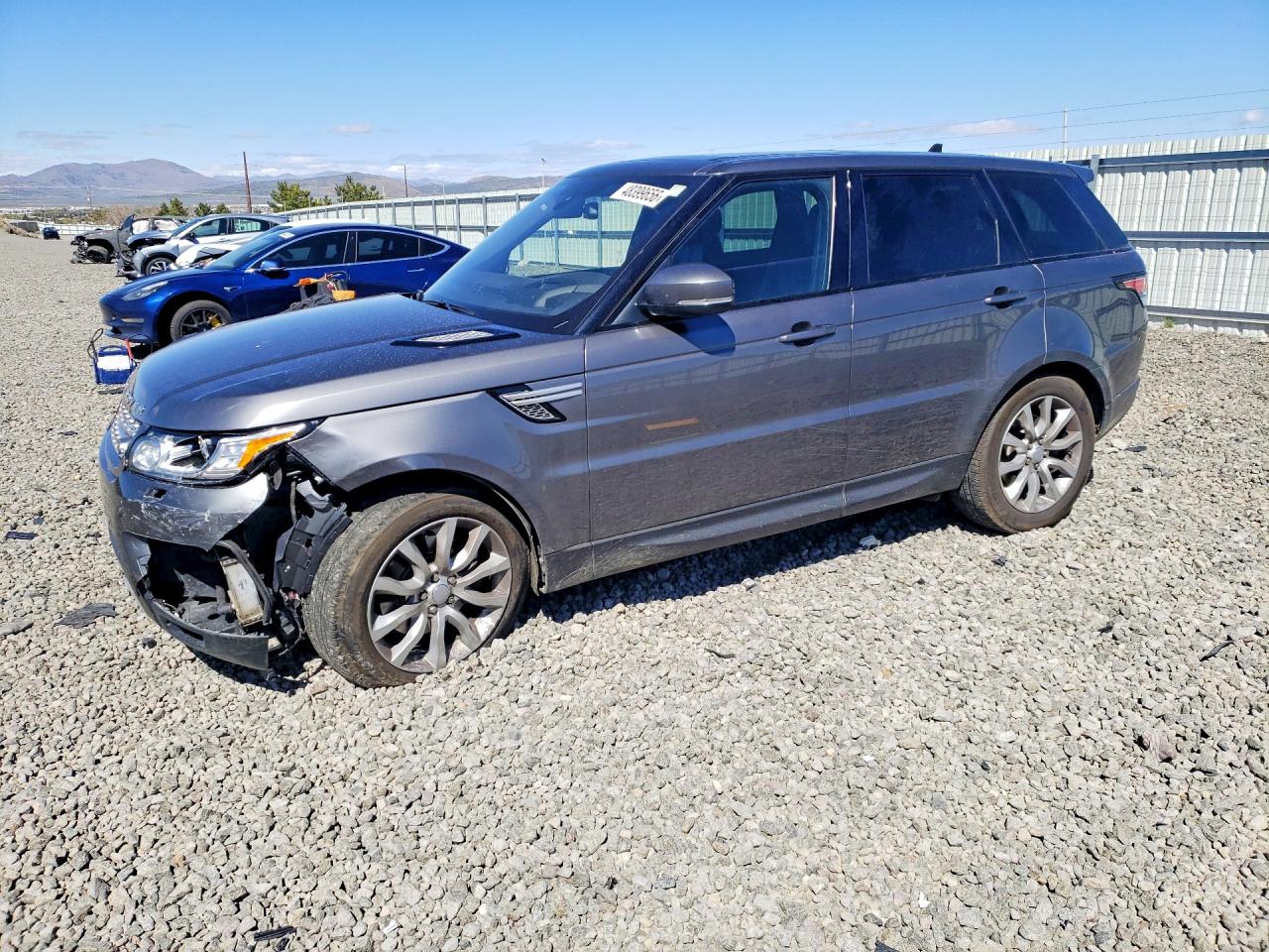 2016 LAND ROVER RANGE ROVER SPORT HSE — FRONT END damage — photo 1