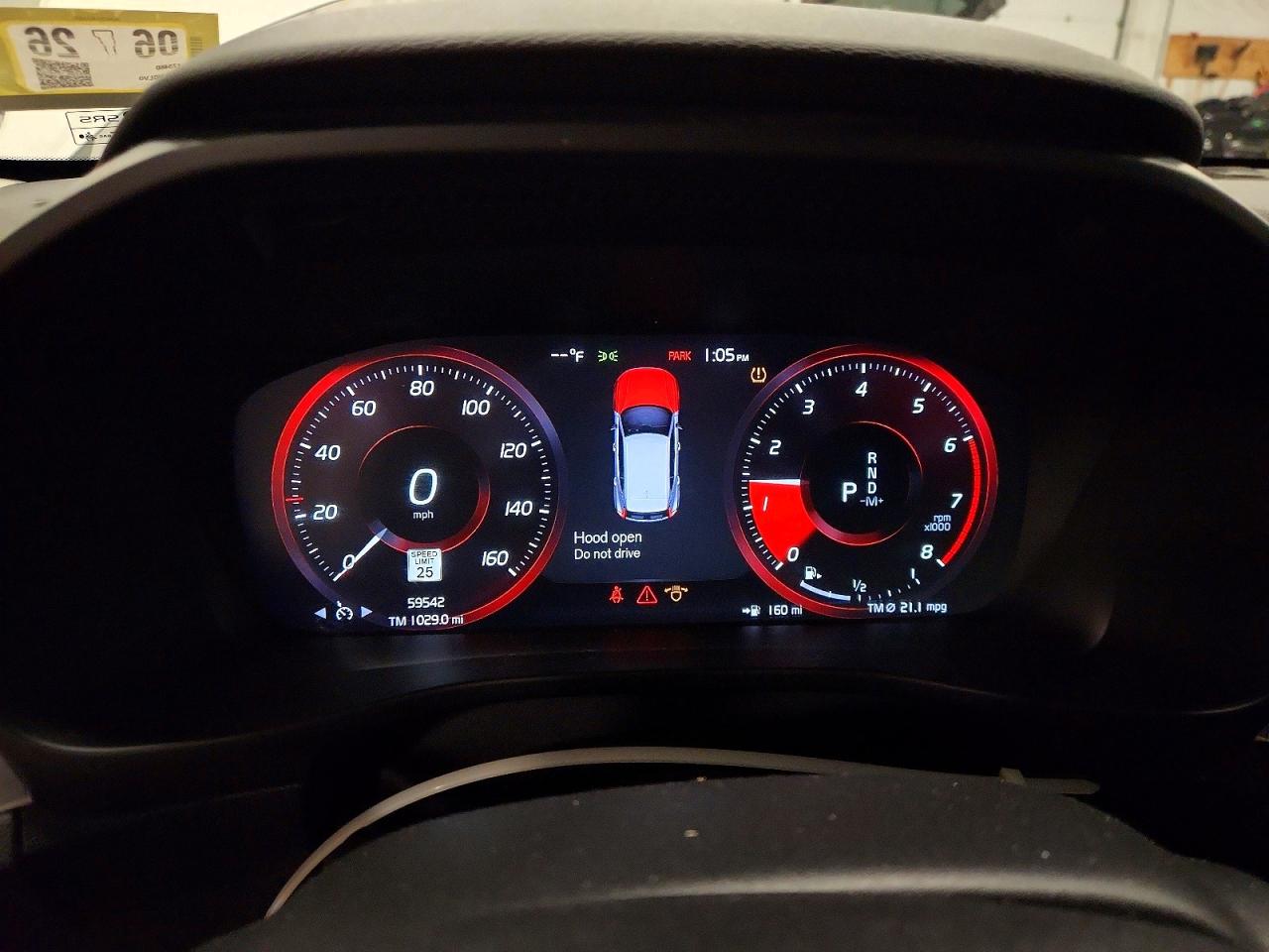 2020 VOLVO XC40 T5 MOMENTUM photo 25
