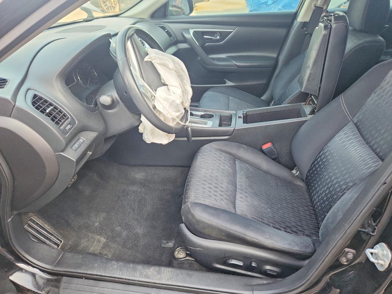 2016 NISSAN ALTIMA 2.5 SV photo 19