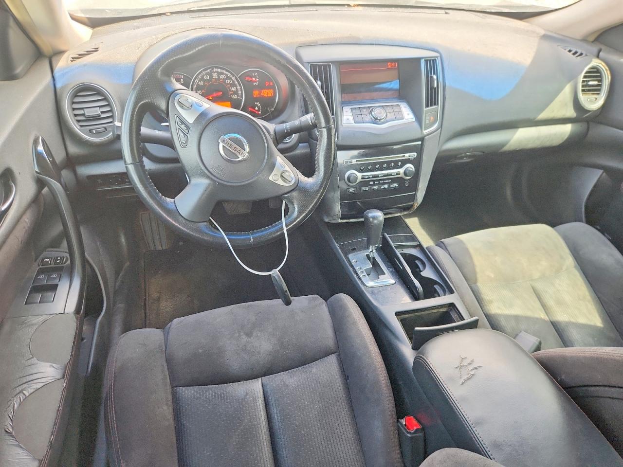 2010 NISSAN MAXIMA 3.5 S photo 15